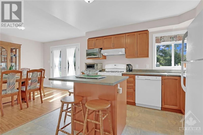 7244 MITCH OWENS Road  Ottawa, K4P1K8 | Image 10