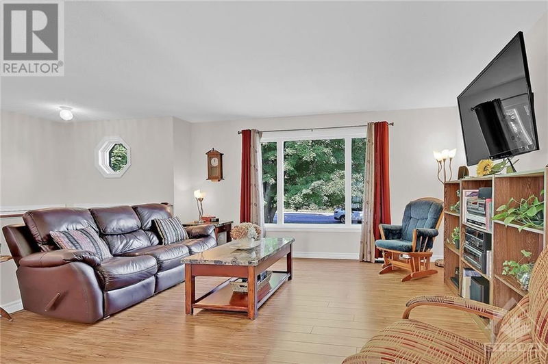 7244 MITCH OWENS Road  Ottawa, K4P1K8 | Image 3