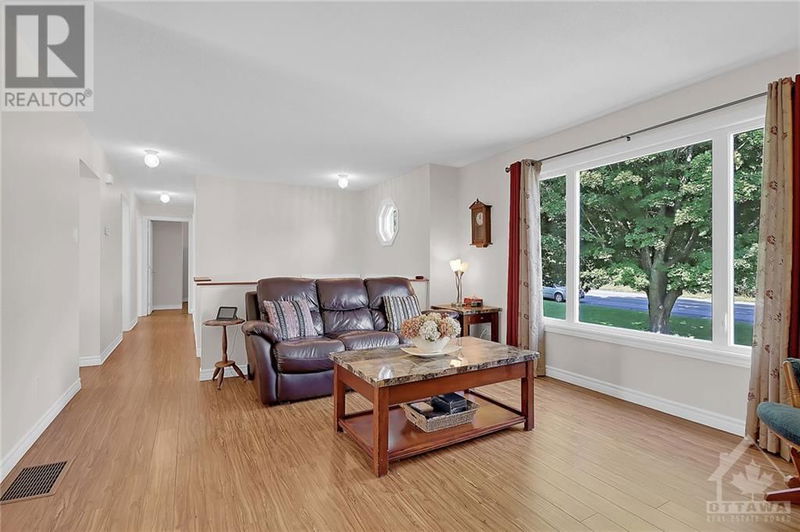 7244 MITCH OWENS Road  Ottawa, K4P1K8 | Image 5