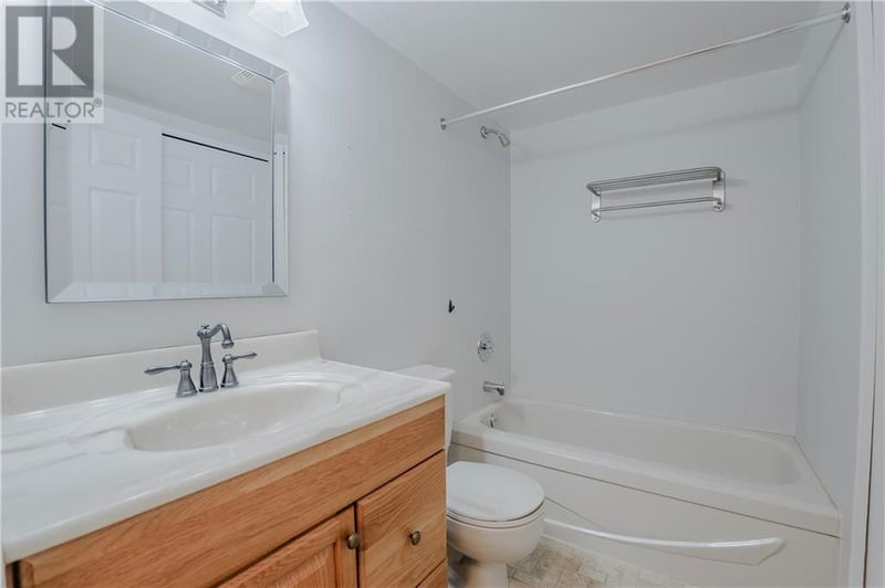  112 - 121 WATER Street West Cornwall, K6J5T8 | Image 23