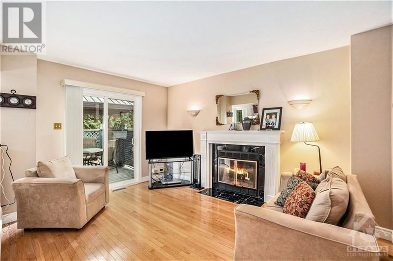 6340 LOIRE Drive  Ottawa, K1C3C8 | Image 13