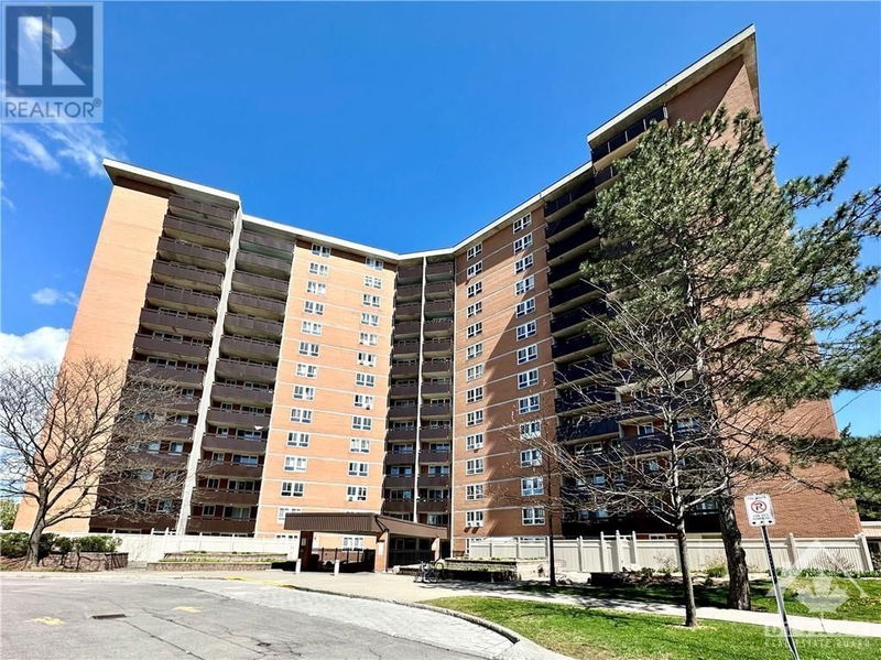  302 - 2020 JASMINE Crescent  Ottawa, K1J8K5 | Image 1