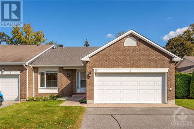 31 PINE NEEDLES Court  Ottawa, K2S1G5 | Image 1