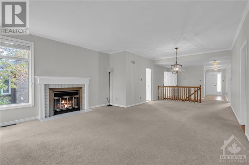 31 PINE NEEDLES Court  Ottawa, K2S1G5 | Image 7