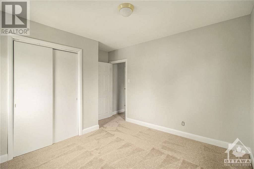 198 WOODROFFE AVENUE UNIT#2 Image 13