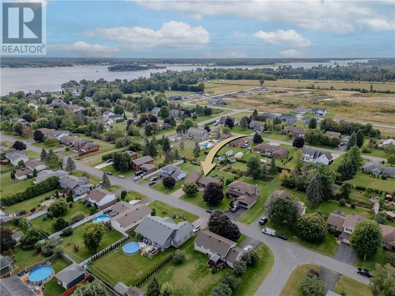 22 FAIRHOLME Drive  Morrisburg, K0C1X0 | Image 2