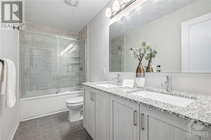 832 MERCIER Crescent  Orleans, K1W1E6 | Image 22