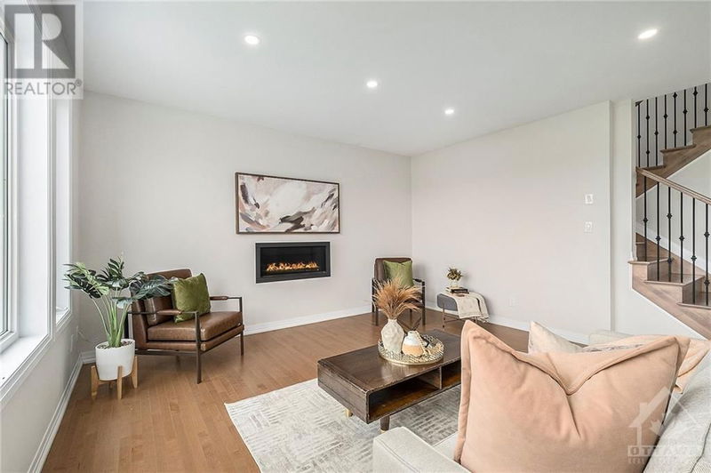 832 MERCIER Crescent  Orleans, K1W1E6 | Image 5