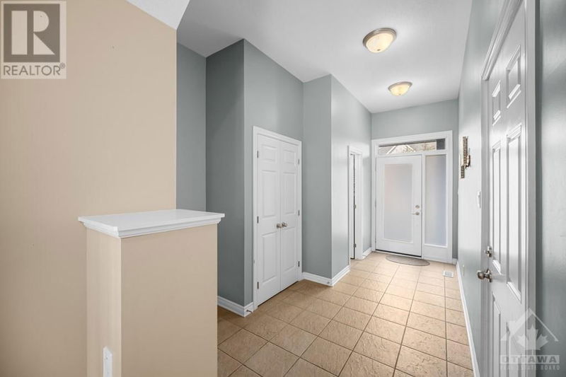 334 GRAMMOND Circle  Ottawa, K4A0W8 | Image 3