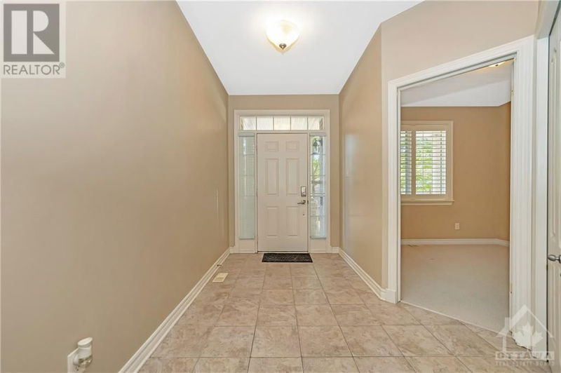 779 FLETCHER Circle  Ottawa, K2T0B6 | Image 5