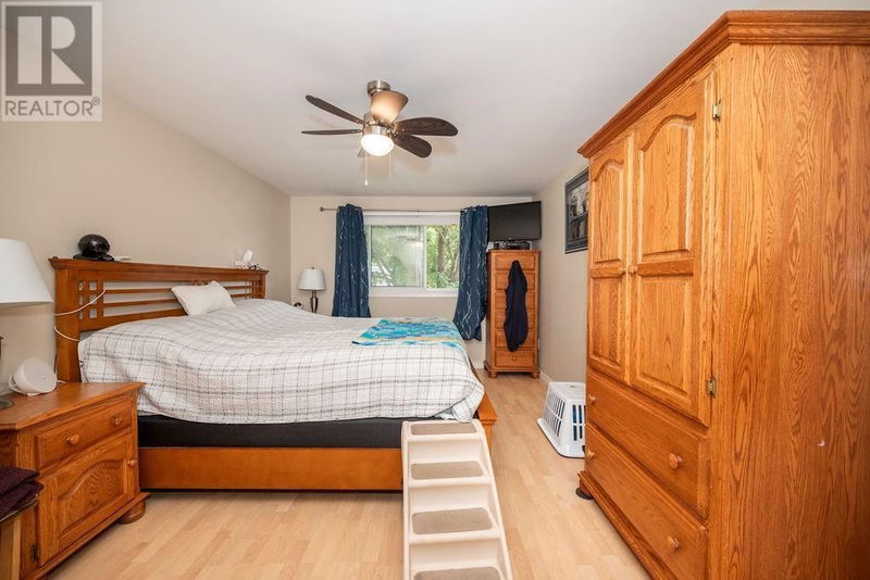 119 FRONTENAC Crescent  Deep River, K0J1P0 | Image 13