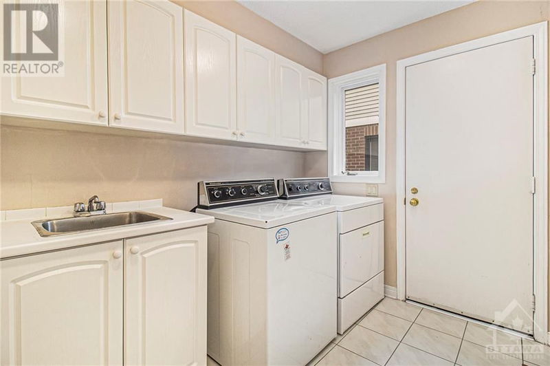 93 SUMMERWALK Place  Ottawa, K2G5Y4 | Image 11