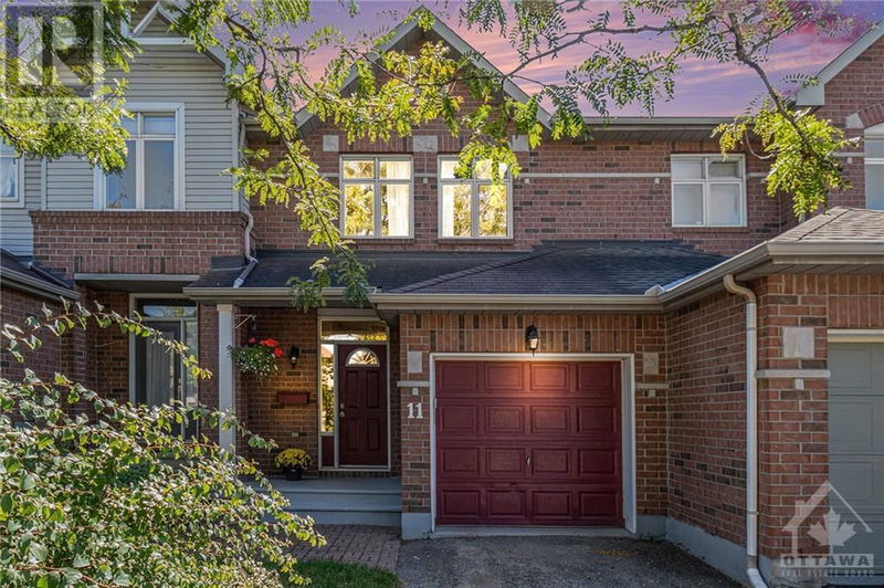 11 KIMBERWICK Crescent  Ottawa, K1V1K6 | Image 3