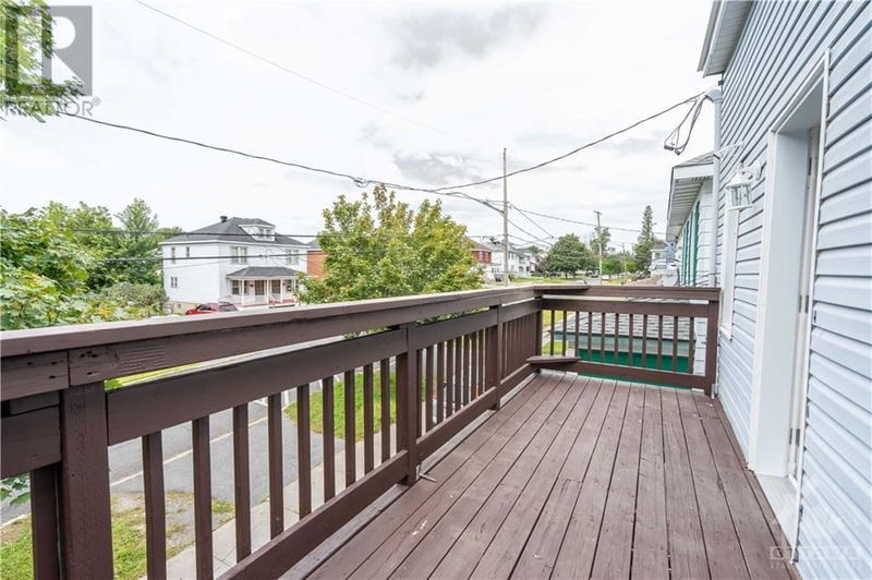 131 131A CARLETON Street  Cornwall, K6H4X3 | Image 12