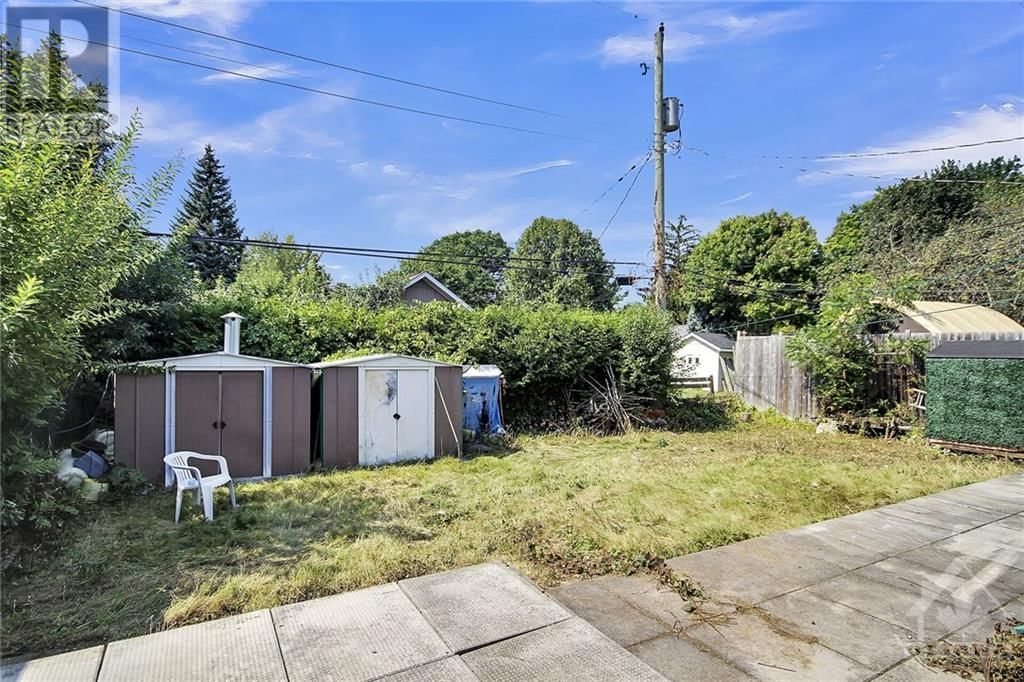 1134 WOODROFFE AVENUE Image 3