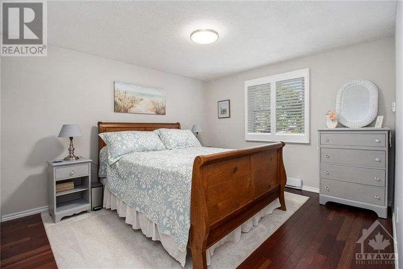 24 SPARROW Way  Ottawa, K1V9H5 | Image 17