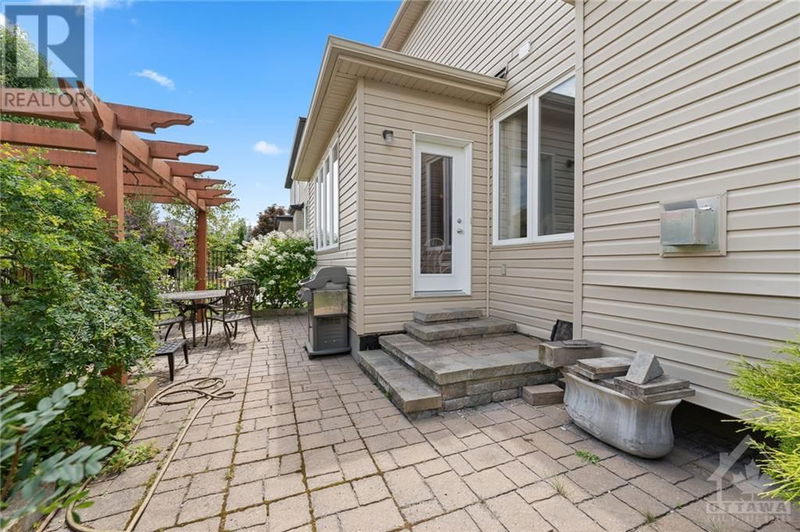 1817 MICKELBERRY Crescent  Ottawa, K4A0E6 | Image 29