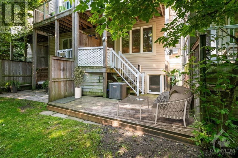 75 STRATHAVEN Private  Ottawa, K1J1K7 | Image 20