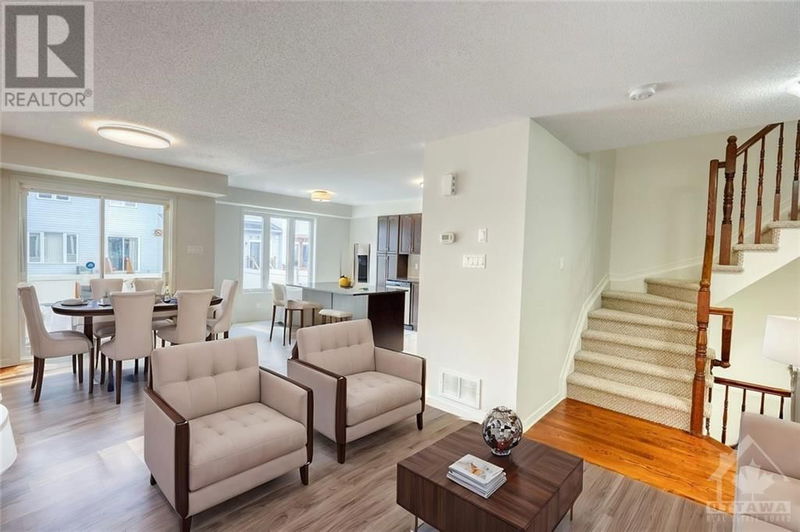 215 MACOUN Circle  Ottawa, K1T0H9 | Image 5