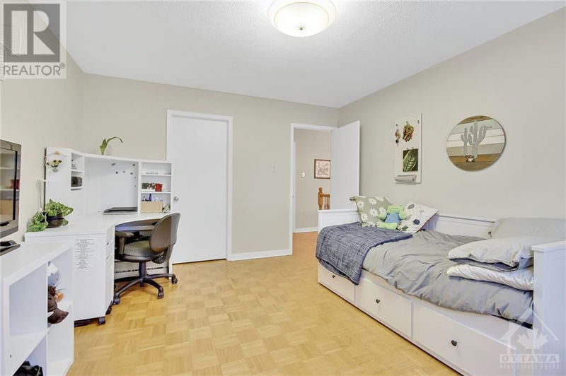 45 SUNNYCREST Drive  Ottawa, K2E5Y4 | Image 19