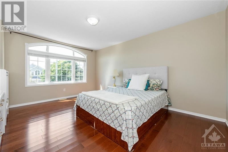 247 LUCINDA Crescent  Ottawa, K1W0A3 | Image 24