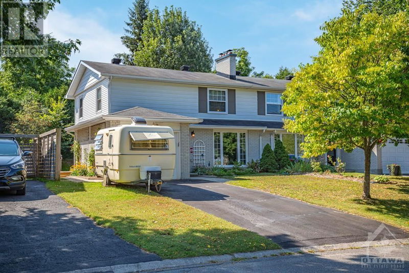 34 LINDHURST Crescent  Ottawa, K2G0T7 | Image 2