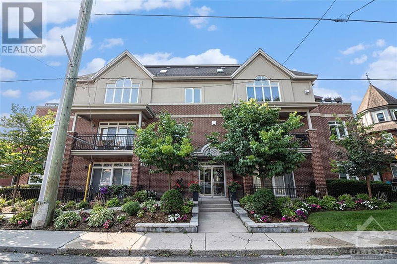  201 - 400 MCLEOD Street  Ottawa, K2P1A6 | Image 1