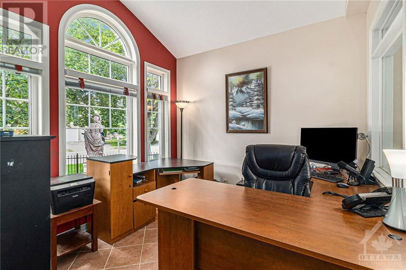 163 YOHO Drive  Kanata, K2M2V4 | Image 3