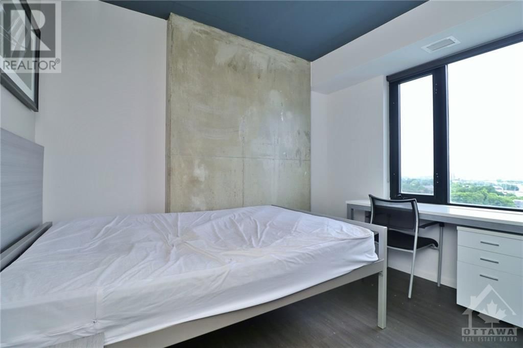 105 CHAMPAGNE AVENUE UNIT#1603 Image 10