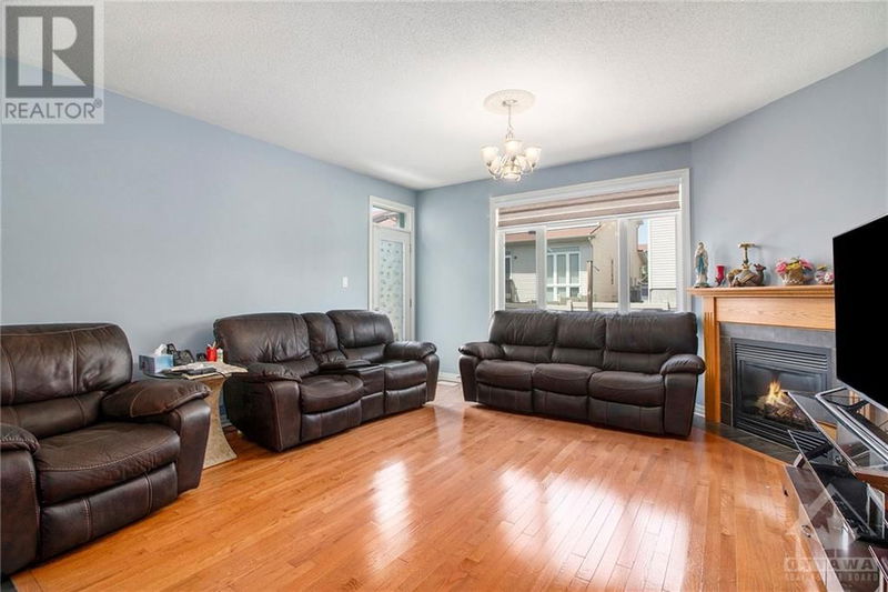 417 DOVEHAVEN Street  Ottawa, K1W0H2 | Image 4