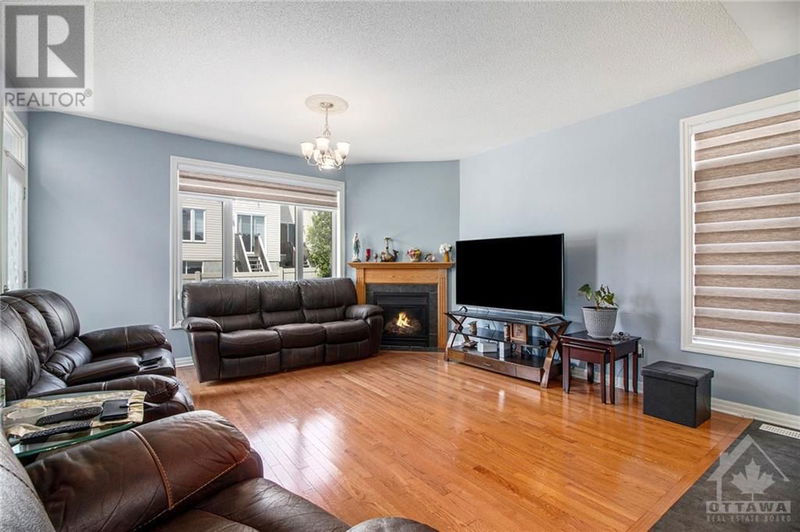 417 DOVEHAVEN Street  Ottawa, K1W0H2 | Image 7