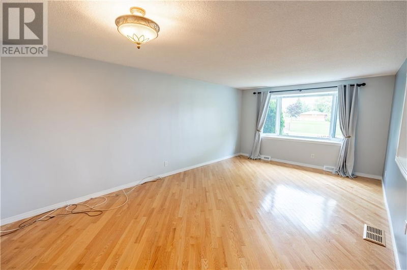 1244 CHURCHILL Street  Cornwall, K6J4X9 | Image 11