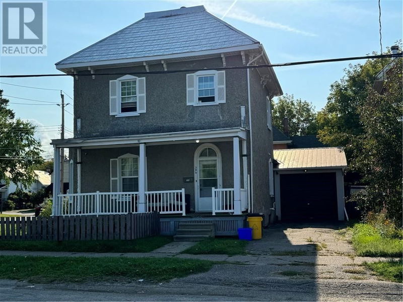 394 MOFFAT Street  Pembroke, K8A3X7 | Image 1