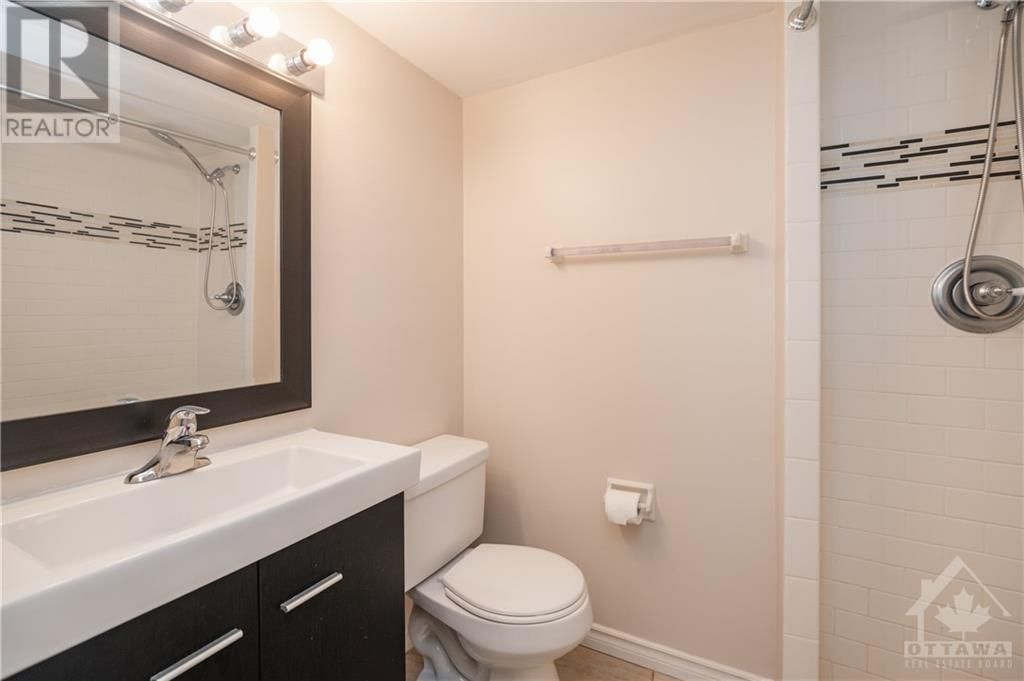 1380 PRINCE OF WALES DRIVE UNIT#1703 Image 11