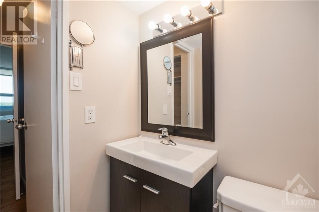 1380 PRINCE OF WALES DRIVE UNIT#1703 Image 12