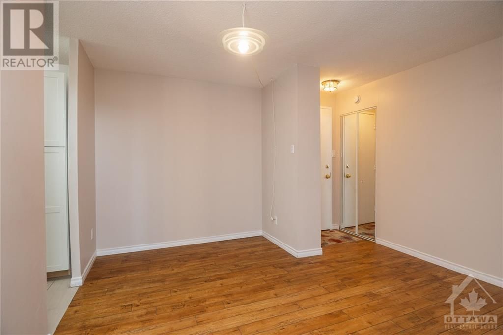 1380 PRINCE OF WALES DRIVE UNIT#1703 Image 2