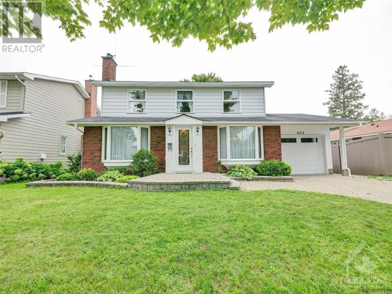 602 GLENHURST Crescent  Ottawa, K1J7B7 | Image 2