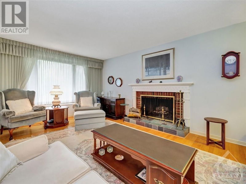 602 GLENHURST Crescent  Ottawa, K1J7B7 | Image 4