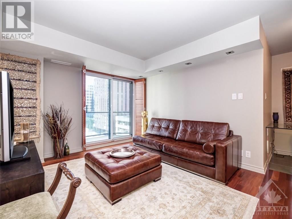 445 LAURIER AVENUE W UNIT#705 Image 2