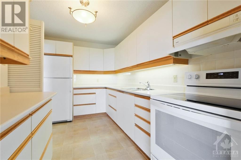 665 BATHGATE DRIVE UNIT#1401 Image 11