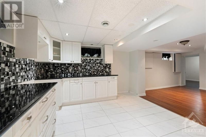 1657 ALTA VISTA Drive  Ottawa, K1G0G4 | Image 23