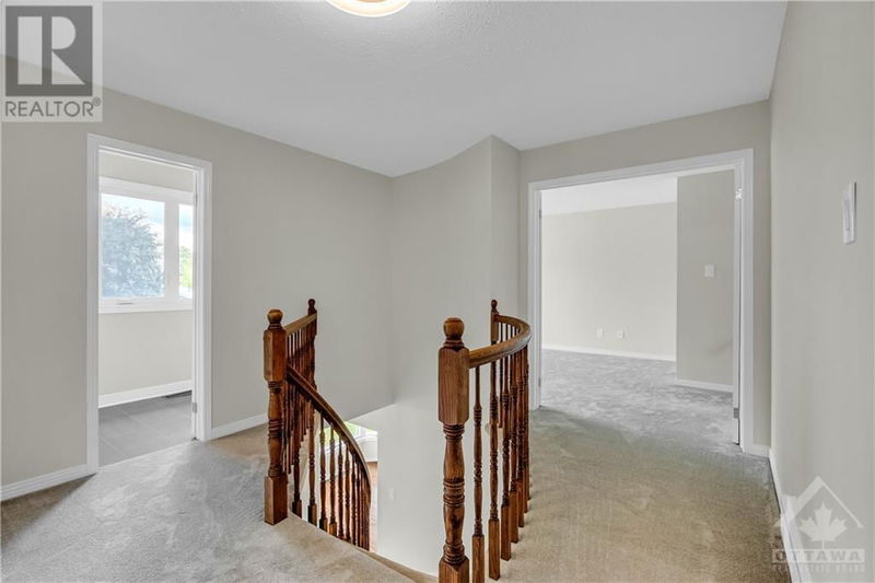 2177 LENESTER Avenue  Ottawa, K2A4A9 | Image 14