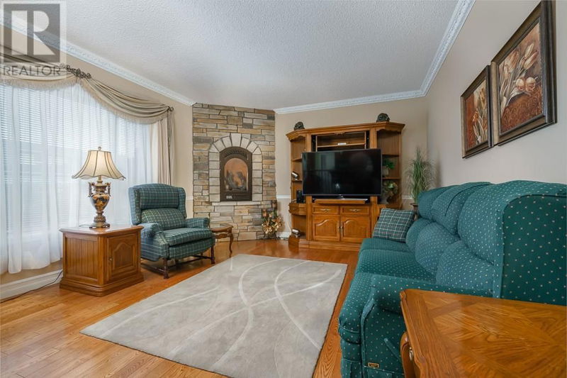 1940 BELVEDERE Crescent  Cornwall, K6H6M9 | Image 15