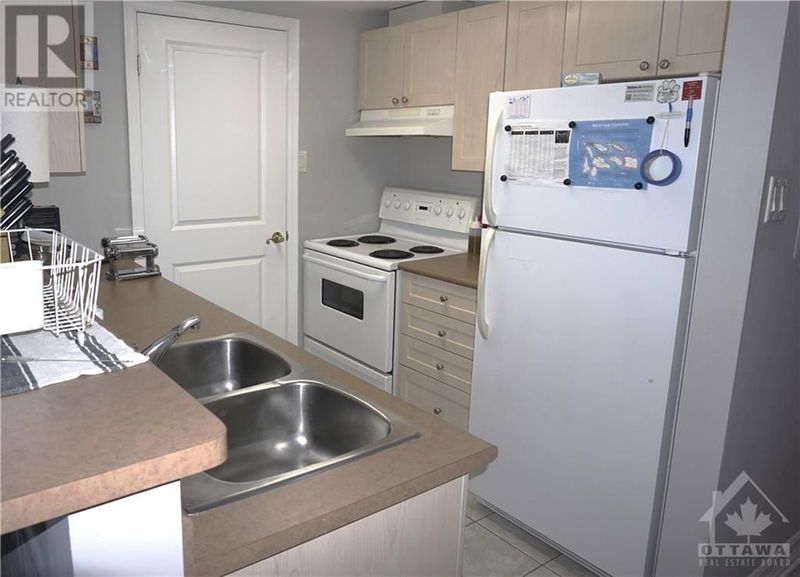  9J - 310 CENTRAL PARK Drive  Ottawa, K2C4G4 | Image 3