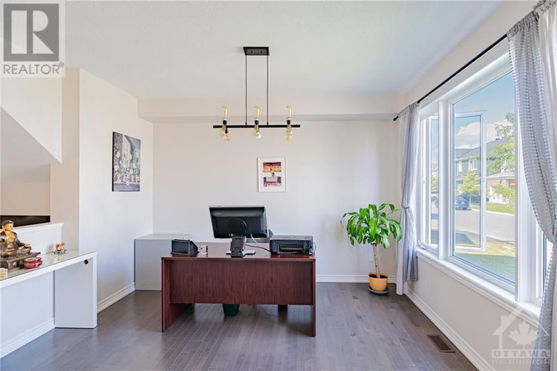 28 COPPERMINE Street  Ottawa, K2J6P6 | Image 3