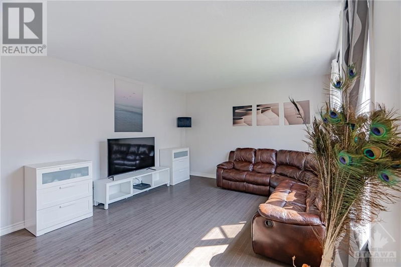 28 COPPERMINE Street  Ottawa, K2J6P6 | Image 9