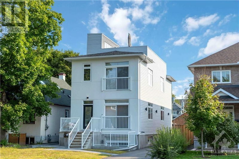 683 MELBOURNE Avenue  Ottawa, K2A1X4 | Image 1