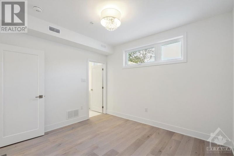 683 MELBOURNE Avenue  Ottawa, K2A1X4 | Image 28