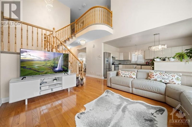 87 SHIRLEY'S BROOK Drive  Ottawa, K2K3M8 | Image 2