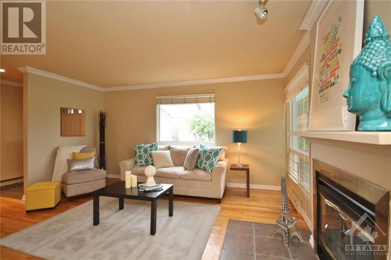  A - 311 PRESLAND Road  Ottawa, K1K2B6 | Image 2